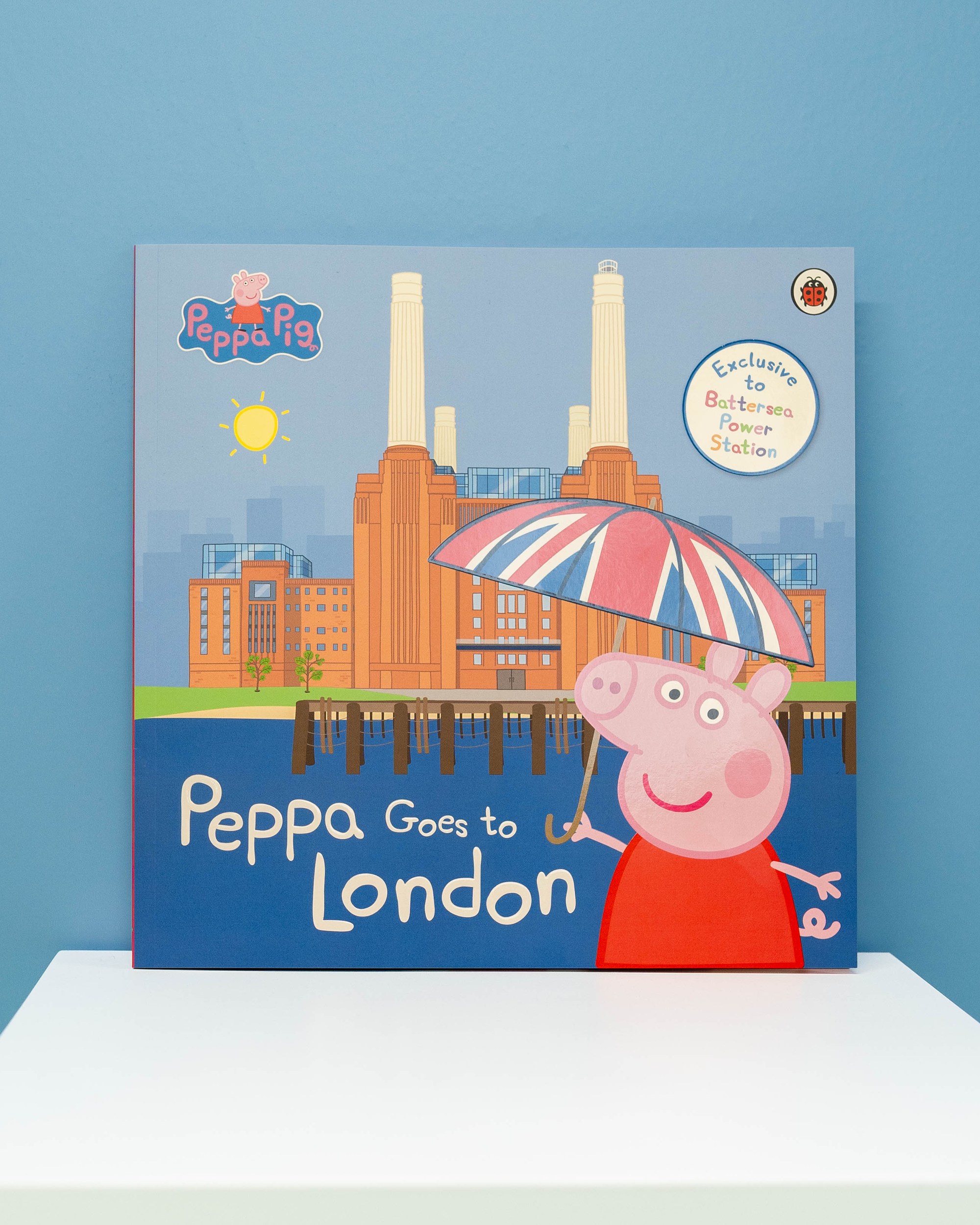 Peppa Goes to London Book (Exclusive)